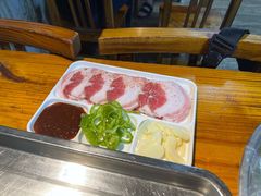 招牌韩式五花肉-丹东特色烤肉(南光三部店)