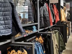 -Chicago Premium Outlets