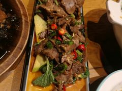 -隔壁老王·家常云南菜(花巷店)