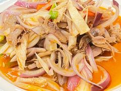 -乡村馕坑肉·烧烤·新疆菜·本地人更爱吃(阿勒泰首店)