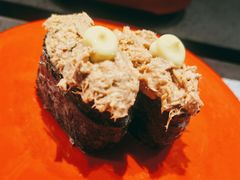 吞拿鱼沙律军舰-小乔回转寿司(铁东万象汇店)