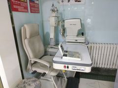 -潘多拉眼镜·蔡司依视路明月(潘家园店)