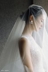 -Lady  Jane高端婚纱礼服馆