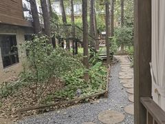 -林间山庄