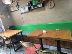 -蜗牛小馆醉乡民谣云南菜(惠新西里店)