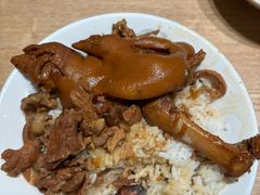 -红猪卤肉饭(大西洋美食城店)