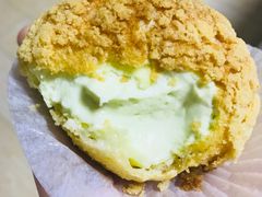 牛油果泡芙-丁香西饼屋(桂林路店)