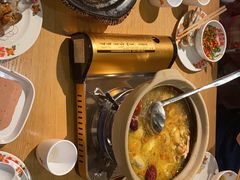 -邹开喜·炭炉鸡煲·海鲜火锅(虹口足球场店)