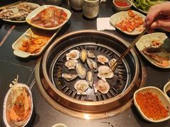 -梨花甄选自助烤肉(小寨原力场店)