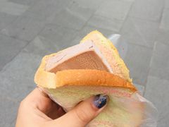 -詹爷爷乌节路街头冰淇淋