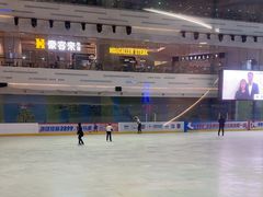 -冠军冰场CHAMPION RINK(凯德广场店)