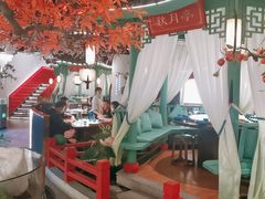 -荷塘秋月·本帮江浙菜(国权路店)