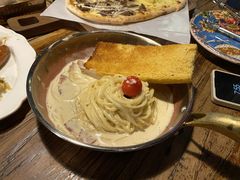 培根奶油意面-I HOLIC艾豪丽披萨(KKone店)