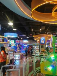 -卡通尼乐园(荟聚中心店)