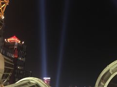 -影汇之星8字形摩天轮