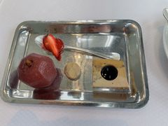 鹅肝配红酒炖梨-北京柏悦酒店·锦庭餐厅Dining Room