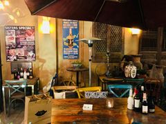 -SISTERS BAR RESTAURANT川意酒馆(嘉善老市H楼店)