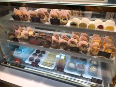 -西树泡芙(湖滨银泰in77B区店)