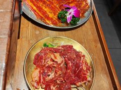 -明洞阿姨·韩式酱蟹烤肉·创意料理(方庄店)