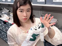 -王府井奥莱棋盘山小镇