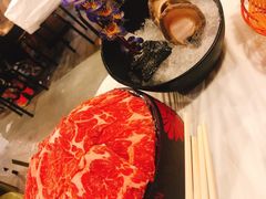 -鲜入围煮花胶鸡海鲜火锅