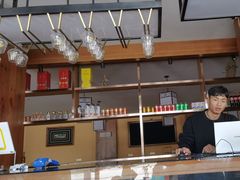 -黑青稞庄园·新式藏餐·牦牛肉汤锅(新都桥店)