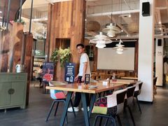 -老板很二(吉大店)