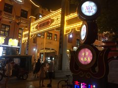-吉庆街美食广场