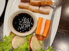 -Chom Cafe and Restaurant