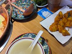 -洱火云南酸菜牛肉火锅(石景山当代商城店)