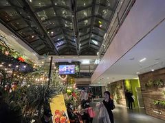 -查特花园美食广场(西单大悦城店)