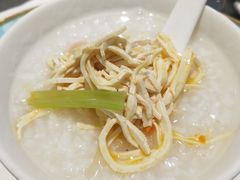 -香山湖渔家大院