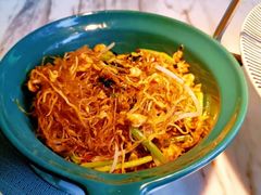 鱼子酱干捞粉丝-蜜桃花开·中西融合菜E&W(南长街店)