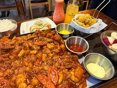 -炸鸡情侣韩式料理(中央大街店)