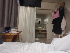 -Zsmart智尚酒店(上海北外滩四川北路东宝兴路地铁站店)