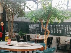 -又见炊烟私房菜(敬亭路店)