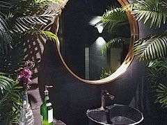 -UNI UNI(环亚凯瑟琳店)