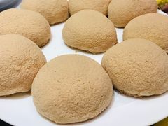 酥皮牛奶包-金玉满堂潮州酒楼(无限极荟购物广场店)