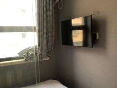 -上海泊客小栈(虹桥娄山关路地铁站店)