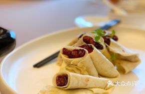 South-fermented Pork with Wheat Pancake
