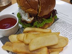 -LO CALCOW卡路力轻食主义餐厅(陆家嘴店)