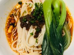山城担担面-山顶顶概念四川菜(黄埔大道店)