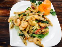 -亚忠小吃店(曾厝垵店)
