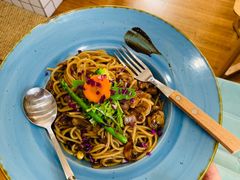 肉酱意大利面黑胡椒鸡肉面-Rabbit Cafe私房西餐甜点咖啡(栖霞路店)