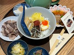 -啢啢茶寮(芳华横街店)