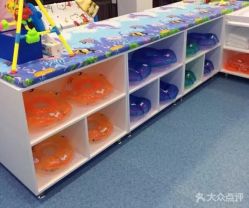 -海豚湾婴儿游泳(塘沽店)