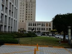 -中共上海市委党校 上海行政学院