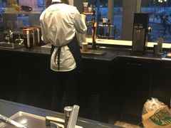 -星巴克臻选(湖滨道店)