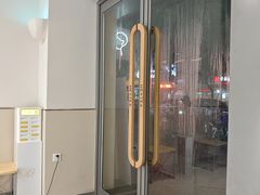 -喜茶(广州滨江宏岸店)