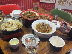 -黄弟大排档·湖南菜·小龙虾·小海鲜(凯旋北路店)